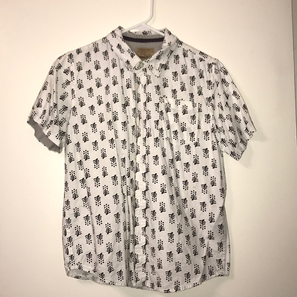 FreeNature Short Sleeve Button Up